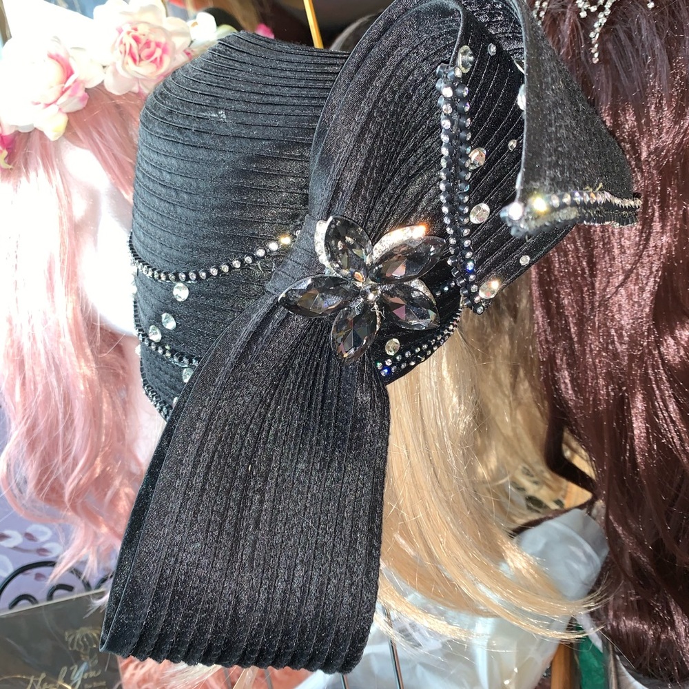 Black elegant hat - Picture 4 of 7